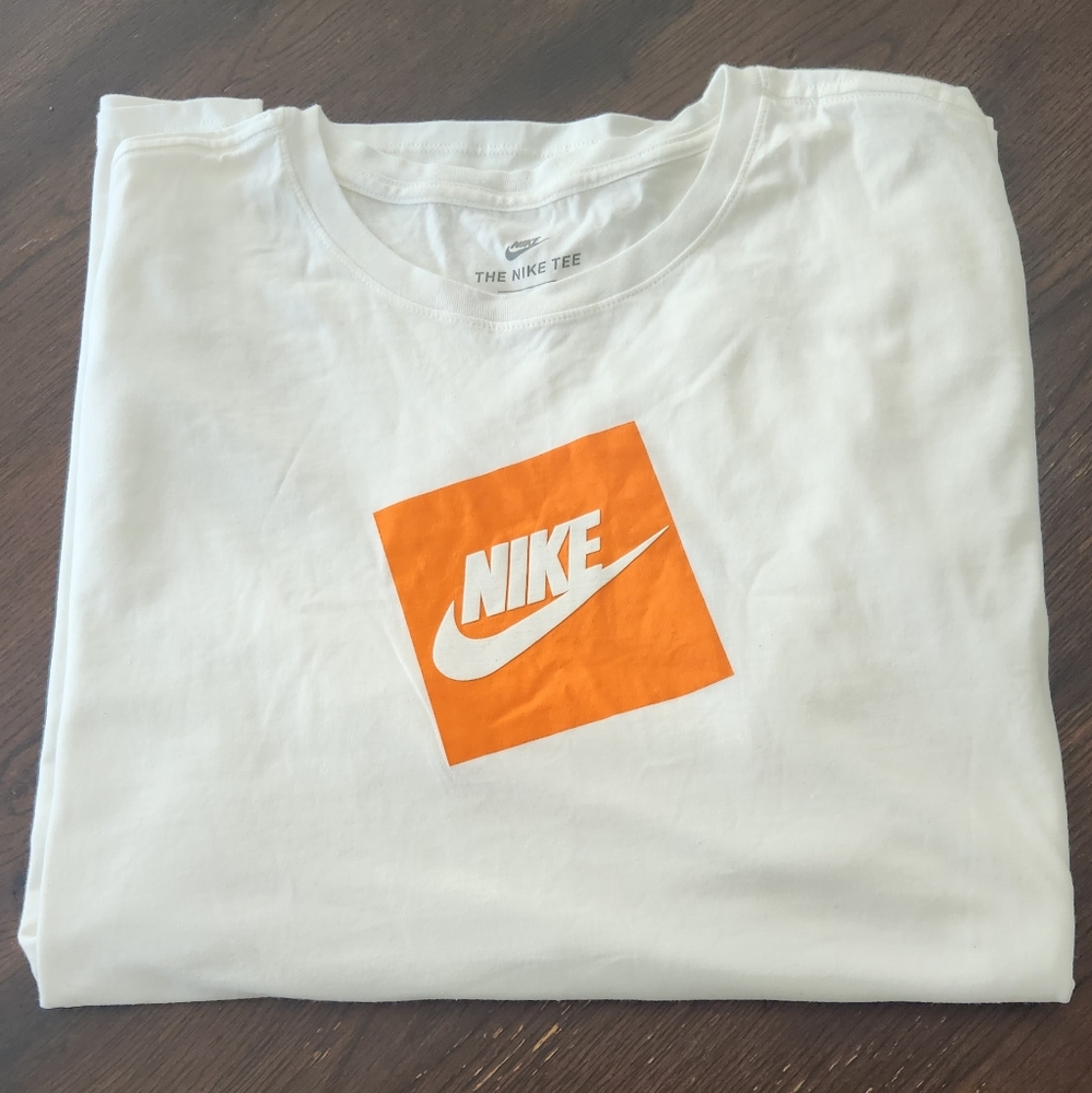 Nike Long Sleeve Tee 2XL